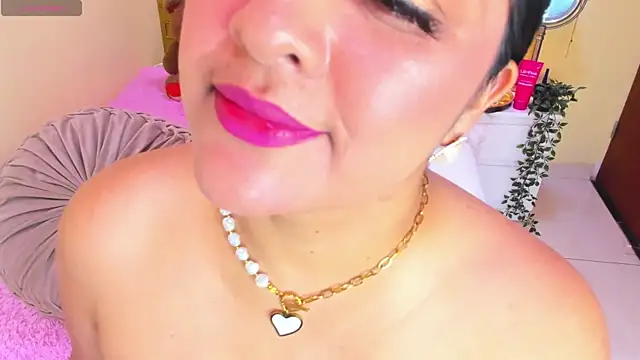 Julia_Haye's Live XXX Chat