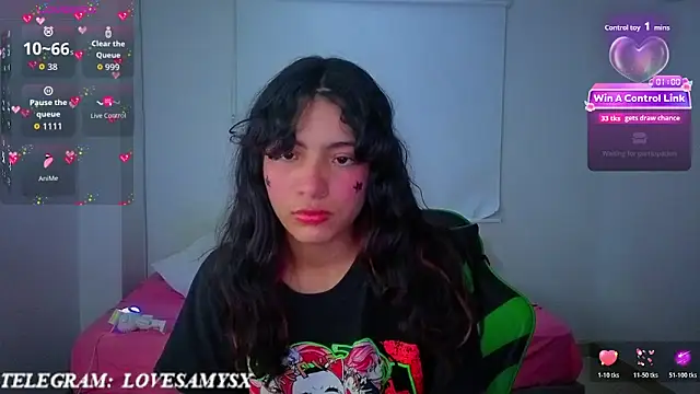 Chatroom XXX en direct de Lovelyamyy