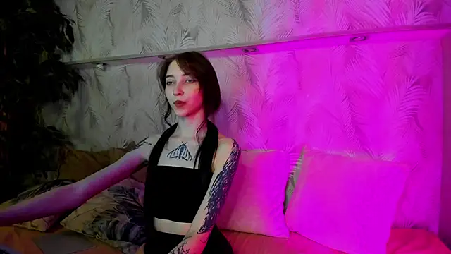 Ellen_Hops Live XXX-chat
