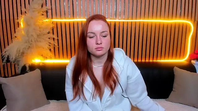 XXX chat uživo modela AlyaMe