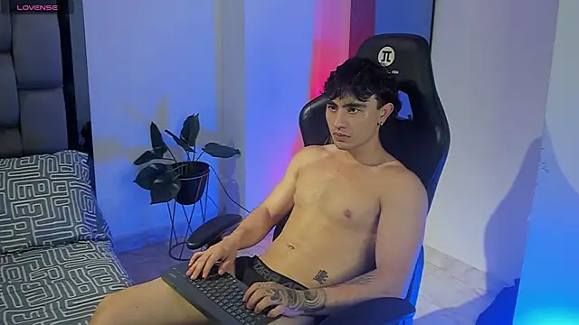 zack_lenox Webcam Show