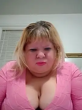JemJensen30 Adlı Modelin Canlı XXX Sohbeti