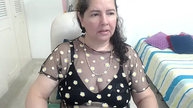 leonela_69 – Live XXX-chat