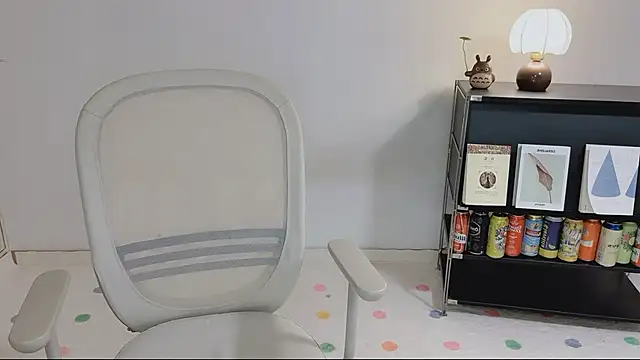 Onechestnut Chat XXX live
