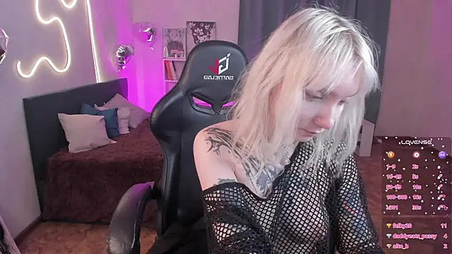 tattoo_art_baby's Live XXX Chat