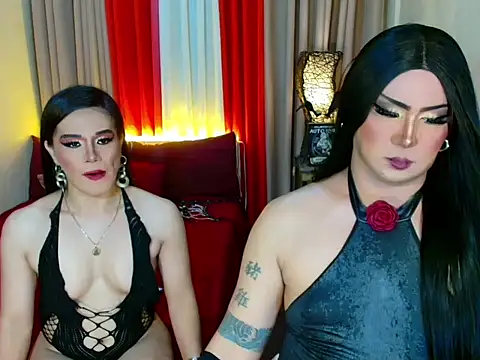Incredible_Shemale Webcam-Show