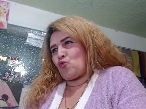 Perla1981--n Live XXX chat