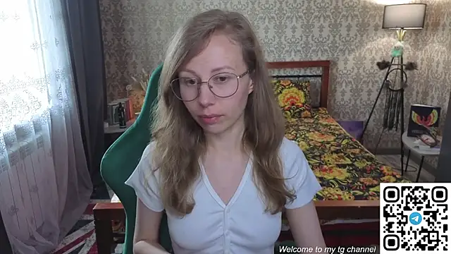 Lill_Ana élő XXX-chatje
