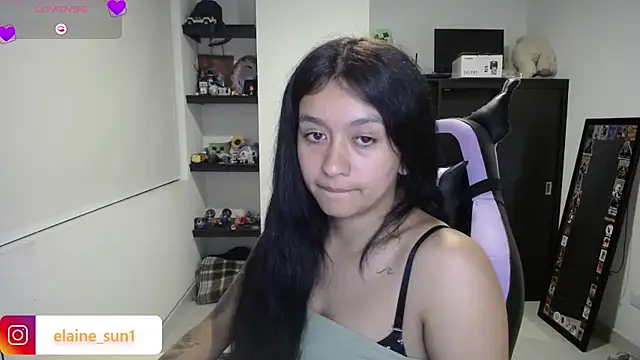 elaine_sun1 élő XXX-chatje