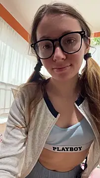 Mini_girl_do_it_better's Live XXX Chat