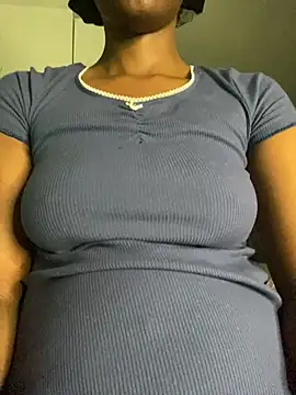 theyluvcrystal's Live XXX Chat