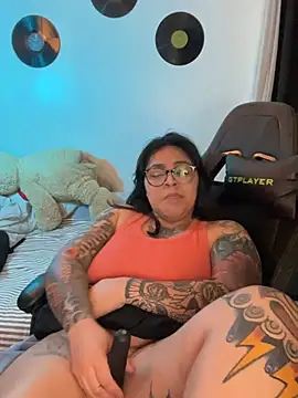 miacanela_xo's Webcam Show