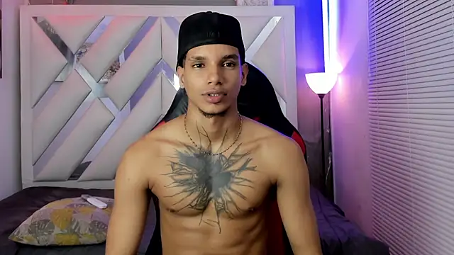 kai_storm77n Webbikameraesitys