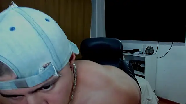 Chat +18 de Baltazar_Dupont ao vivo