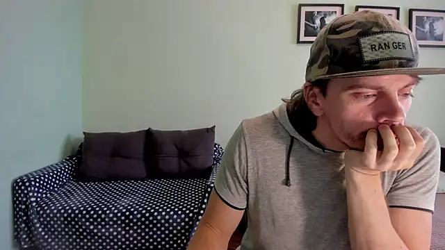 AlansonofDaddy Live XXX-Chat