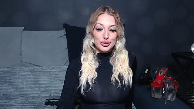 XXX chat uživo modela GodessJulia