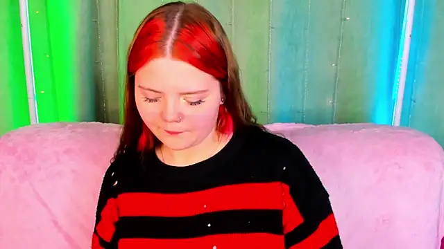KellyFiery's Live XXX Chat