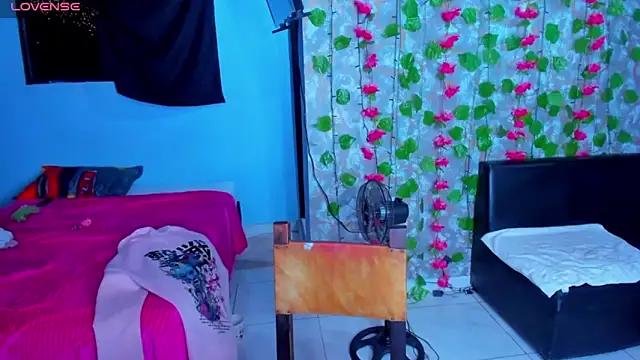 AngelaCoffee's Live XXX Chat