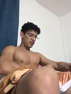 Roronoa__Zoro's Live XXX Chat