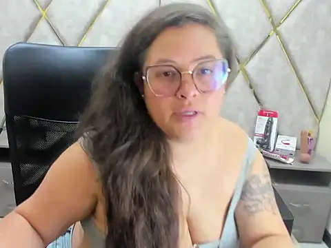Chat XXX ao vivo de Sarah_Boobs_