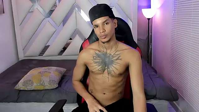 kai_storm77 Webcamshow