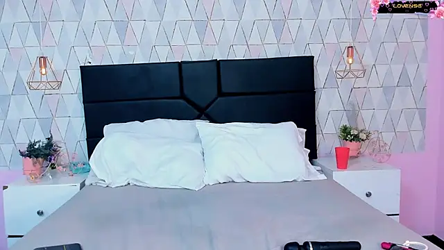 JustinePerry Chat XXX live