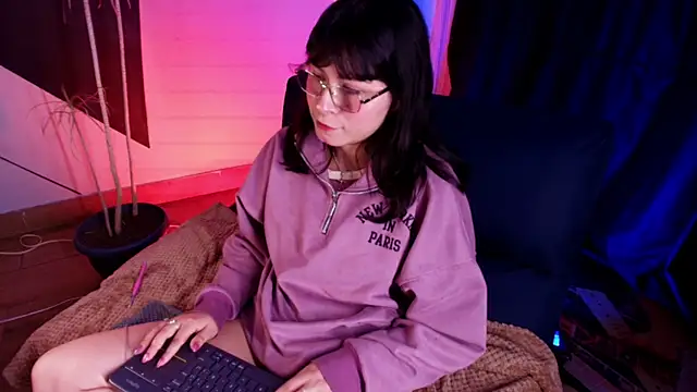 kitty_malach's Live XXX Chat