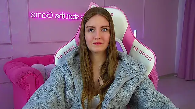 SofiaSarvains' Live XXX Chat