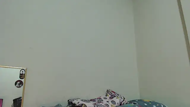 Онлайн чат XXX AlinaWoolf_