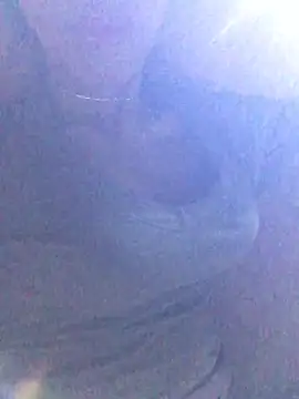 Big_cum120 élő XXX-chatje