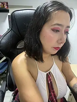 Chat +18 de saramaSS ao vivo