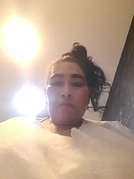 yunkeyc লাইভ XXX চ্যাট