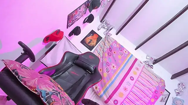 Rihanna_hotx Show in webcam
