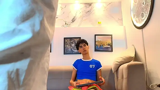 BOYS_PLAY 在線直播表演