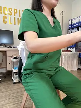แชท XXX สดของ secretly_masturbating