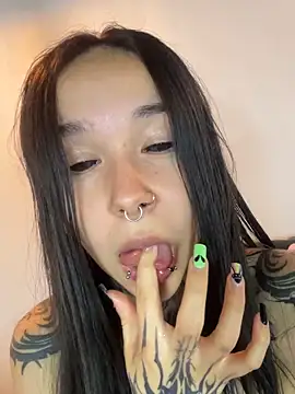 alien_eyes09 Live XXX Chat