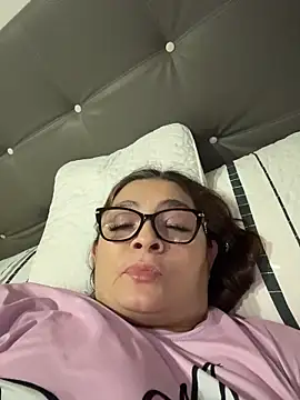 دردشة ANTONELLA_VIOLETA_ الجنسية المباشرة
