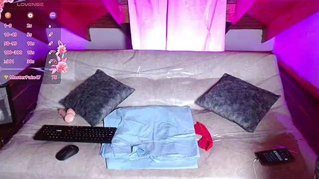 DarkSweetMini's Live XXX Chat