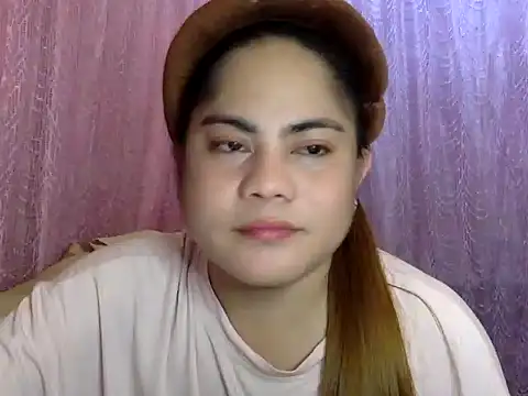 Lucy69-S' Webcam Show