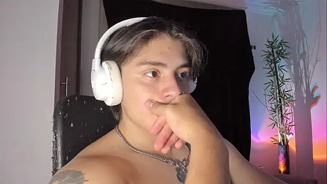 Giordano_RussoのライブXXXチャット