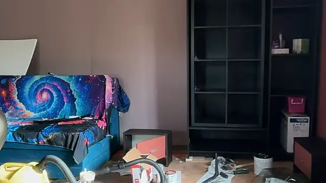 XXX chat uživo modela karo123421