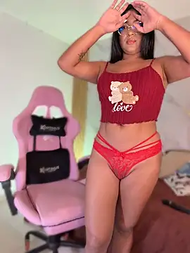 isabella1sexy Adlı Modelin Web Kamerası Şovu