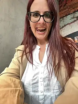NataKitten Chat XXX in diretta