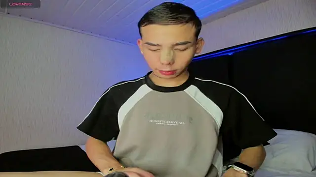 Show de Aron_maxx na webcam