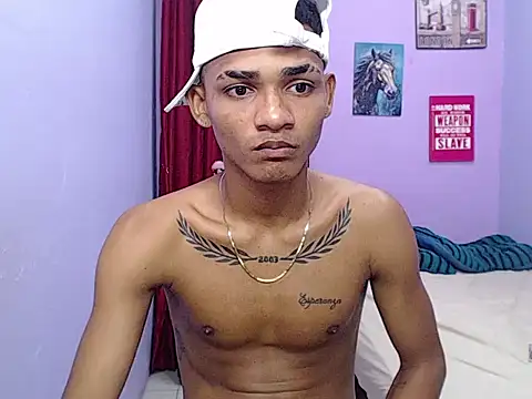 Chatroom XXX en direct de black_twinks