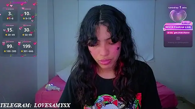 Lovelyamyy's Live XXX Chat