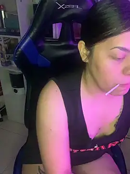 SmokyDee's Live XXX Chat