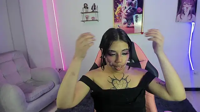 Chat XXX en directo de AryahMoonn