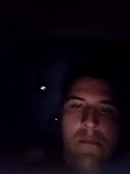 D3G3N3R4T3M webkamerás műsora