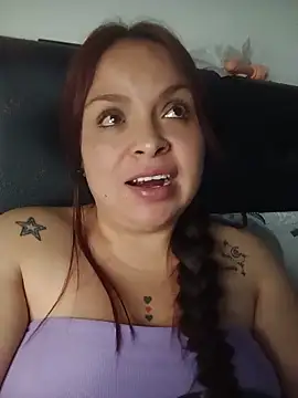 Chat XXX ao vivo de Lina19_93